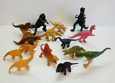 Vintage Plastic Medium Sized Dinosaurs Figures & Toys Dinosaurs Bulk Lot • $25