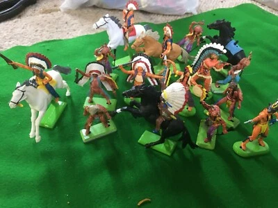 £20 • Buy 1970's Britains Deetail Indians Joblot