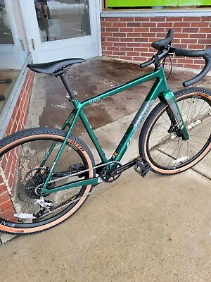$2888.99 • Buy Bombtrack Hook EXT-C Carbon Gravel Bike Size Small (52cm)