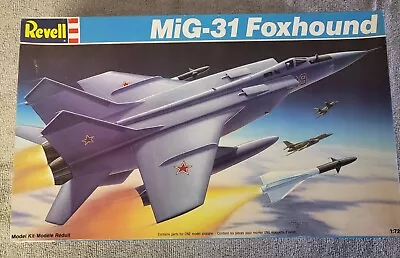 Revell - MIG-31 Foxhound Fighter Jet - 1/72 Scale Model Kit - 4349 • $26.99