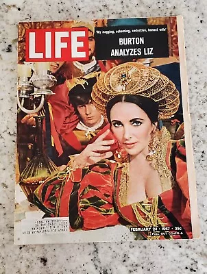 Vtg Life Magazine FEBRUARY 24 1967 Vietnam War ELIZABETH TAYLOR Great Ads! • $5.99