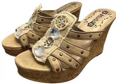 Mudd Sandals Brown Platform Comfort Wedge Heels Women's 7M 2011 • $17.42