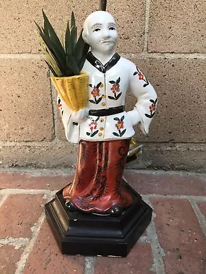 Vintage Excelsior Porcelain Asian Oriental Man Figural Lamp • $79.99