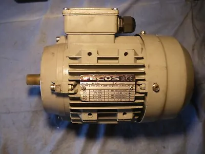 ECOS 3 Phase Electric Motor  1370rpm 0.37kW 1.11A FC 712-4 • £60