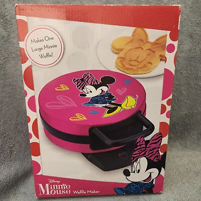 NIB Cute Disney Minnie Mouse Waffle Maker Pink Hearts Model DMG-31 Qwik Ship! • $23.98