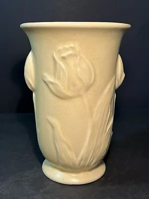 Vintage USA Art Pottery Pastel Yellow Matte Glaze TULIP Vase 8” Raised Detail • $19.99