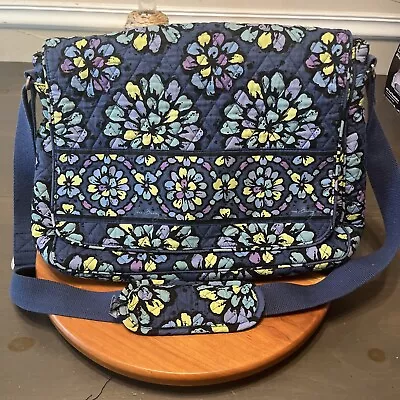 Vera Bradley Indigo Pop Laptop Bag • $9.74