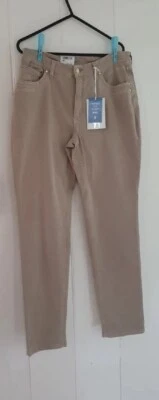 £18 • Buy MAC Slim Leg Jeans Feminine Fit New With Tags Waist 32 