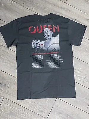 Queen Vintage Band Tour T-Shirt | Medium | News Of The World USA 1977 | Black • £45.95