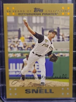 2007 Topps - Gold #82 Ian Snell 1337/2007 Pittsburgh Pirates • $1.50