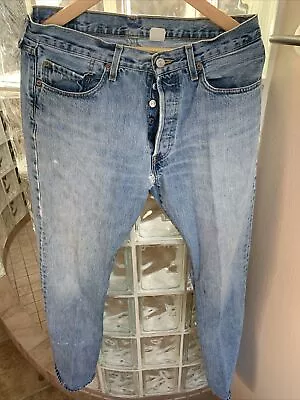 Vintage Levis 501 Jeans Mens Blue Classic Denim Button Fly Measures 33x34 • $8.65