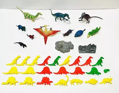 Lot Of 33 Vintage MARX Style Plastic Dinosaurs  • $12