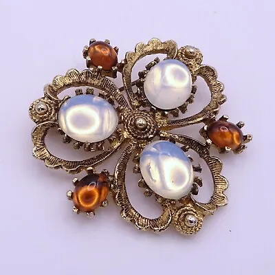 Vintage Hollywood Signed Gold Tone Glass Stones Pin Brooch • £17.95