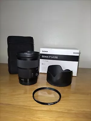 Sigma 50mm F/1.4 DG HSM Art Lens Canon + BOX/CASE +77 MmUV Filter/hood • £190