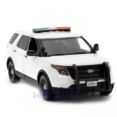 Motormax 2015 Ford Interceptor Unmarked Police Car W Light Bar White 1/24 76959 • $15.90