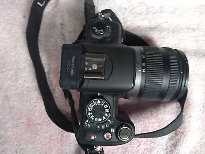 Panasonic Lumix DMC-G2 Camera With 14-42mm G Vario Zoom Lenschargerlead Etc • £4.95