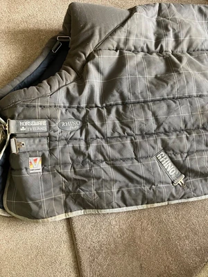 £20 • Buy 5'9 Horseware Grey Heavweight Stable Rug