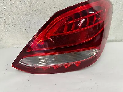 2015 - 18 Mercedes Benz C Class Tail Light Passengr Side Used Oem Halogen *z1508 • $179.99