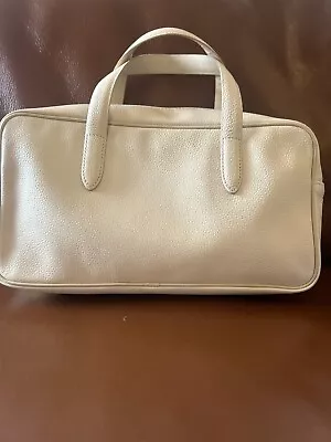 Cream Colored Longchamp Handbag • $22.50