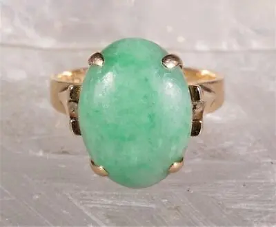 Vintage Jade Ring 14K Yellow Gold Size 6.75 • $449.95