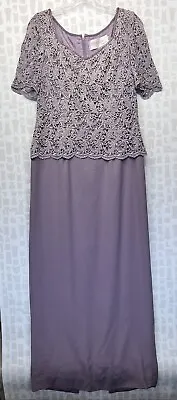 Montage Women Lavender Short Sleeve Lace Bead Accent Long Formal Dress Size 10 • $12