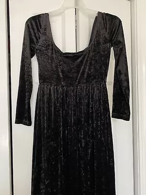Shelli Segal Vintage Dress Size 6 Black Crushed Velvet • $20