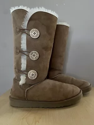 Uggs • $80