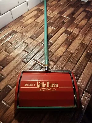 VINTAGE BISSELL'S LITTLE QUEEN VACUUM CARPET CLEANER Parts Or Repair Only • $37