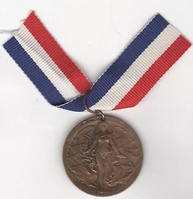 1919 The Great War Birmingham Peace & Victory Medal • £19.75