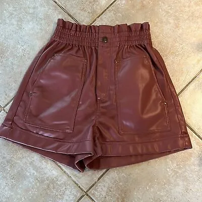 $25 • Buy Zara Faux Leather Paper Bag High Waisted Shorts Womens Size 2
