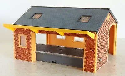 Hornby R506 Brick Type Goods Shed With Loading Bay Oo Gauge Model Trains Scenery • £5