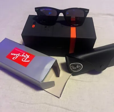 Ray-Ban Wayfarer Custom • $77