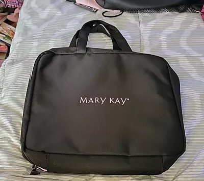 RARE! Vintage Mary Kay Consultant Bag With Three 3 Makeup Organizer Pouches  • $40.99