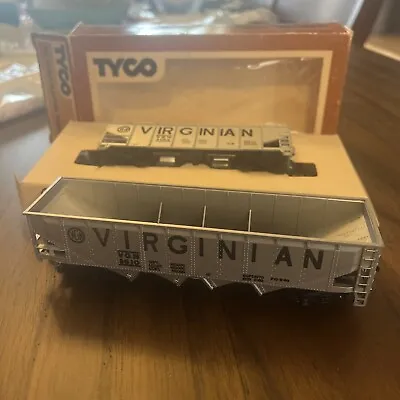 LOT OF HO SCALE  OPEN HOPPER VIRGINIAN  TRAINS.  2 Cars Of Different Lengths. • $8