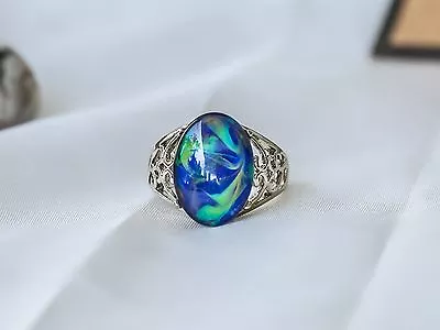 Limited Edition Borderless Opalescent Oval Stone Mood Ring • $30.43