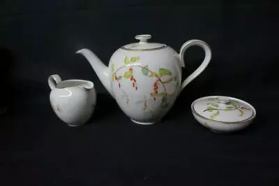 3 Pcs Heinrich H&C Selb Bavaria HC422 Teapot And Sugar And Creamer • $29.99