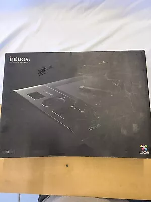 Wacom Intuos 4 PTK-640 Medium Drawing Graphic Tablet GREAT CONDITION • $40