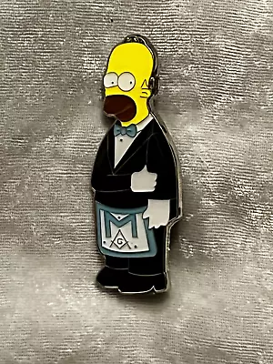 Master Mason  Lg Cartoon Character Square Compass Lapel Pin Apron Freemason NEW! • $12.95