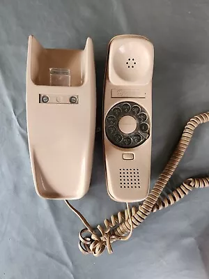 Vintage Bell System Trimline Beige Rotary Dial Wall Mount Telephone Free Ship • $24.99