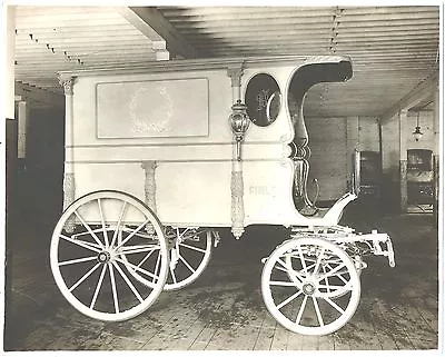 Photograph ~ Finley Mortuary Horse Drawn Hearse C1912 Portland • $51