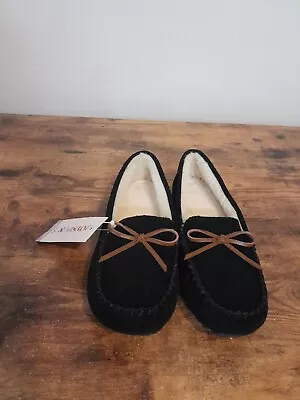 Joyspun Size 8W FUR LINED Moccasin SLIPPERS Genuine Suede NWT • $12.99