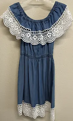 Bebe Tencel Dress Crochet Belted Size 4 Chambray Detail Pockets Blue • $22.46