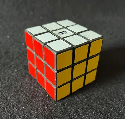 VINTAGE RUBIK'S CUBE ORIGINAL 1980s 3×3 PUZZLE TOY  • $18.99