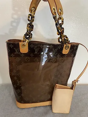 Luis Vuitton Handbag Authentic Used Shoulder • $800