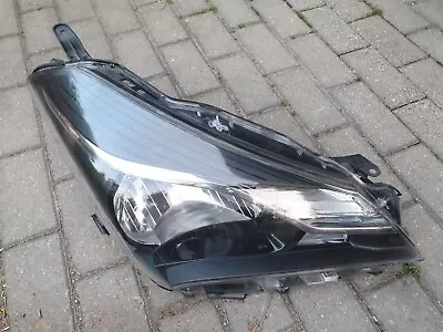 Toyota Yaris 2018 Headlamp Front Right Side LHD Original Used Part 81130-0DJ70 • £186.40