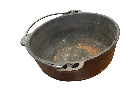 Vintage Wagner Ware Cast Iron 8 Inch Dutch Oven Bean Pot 2 Quart • $69.99