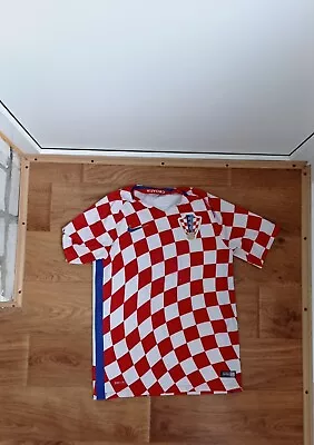 CROATIA 2015/2016 AWAY NIKE FOOTBALL SOCCER SHIRT JERSEY Size S • $34.99