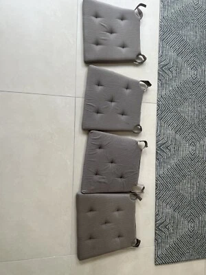 £0.99 • Buy Ikea Cushion Used