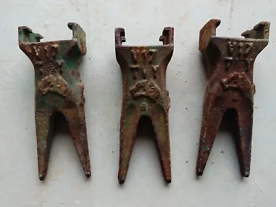 V17 TVY Tiger Teeth Pack Of 3 No Pins To Suit ESCO V17 Adapters New Old Stock. • $50