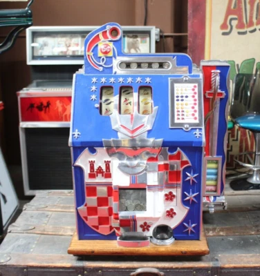 1934 Mills Novelty Castle Front 5c Vintage Slot Machine W. Side Mint Vendor • $4000